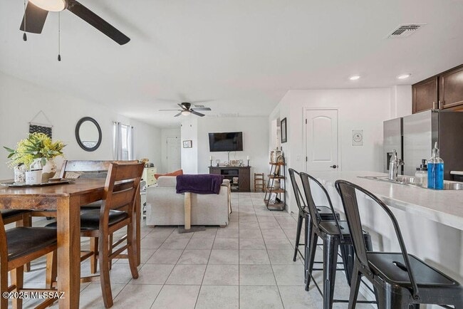 Building Photo - Beautiful Home in Rancho Sahuarita!