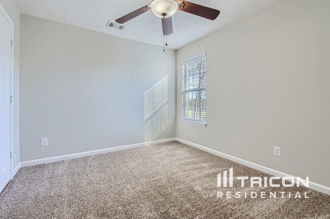 Building Photo - 516 Gables Ct