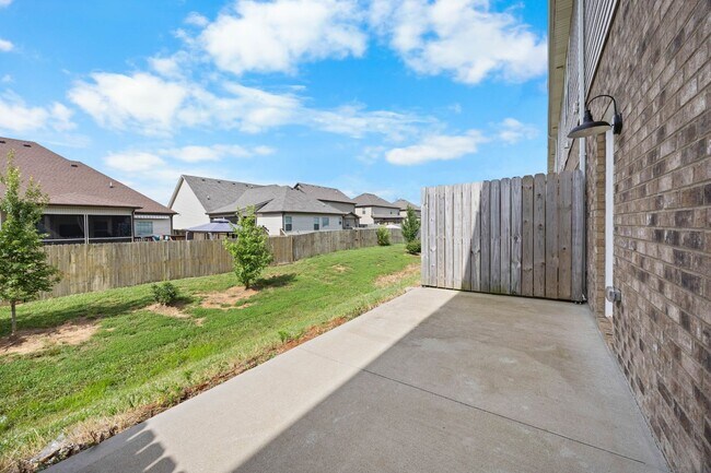 Building Photo - 326 Fallow Cir