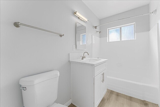 Building Photo - 12770 Pacific Ave