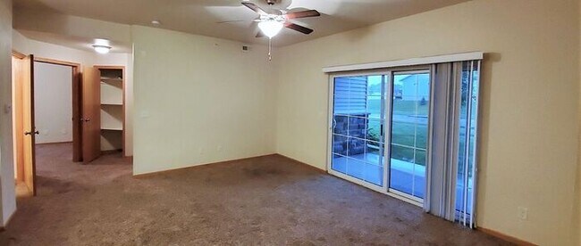 Building Photo - $1225 | 2 Bedroom, 2 Bathroom Condo | No Pets* | Available for Immediate Move In!