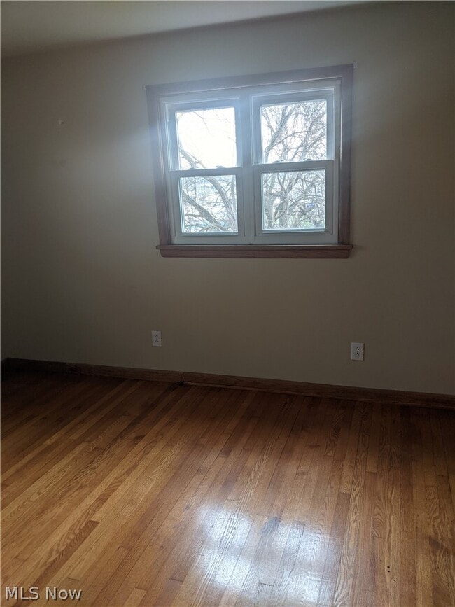 Building Photo - 51392 Breezy Hill Rd