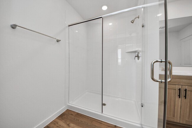 Building Photo - 2138 Olivos St