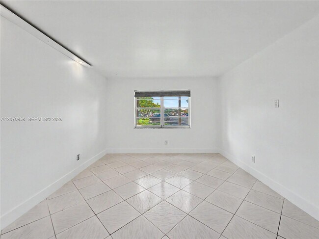 Building Photo - 8411 NW 8th St