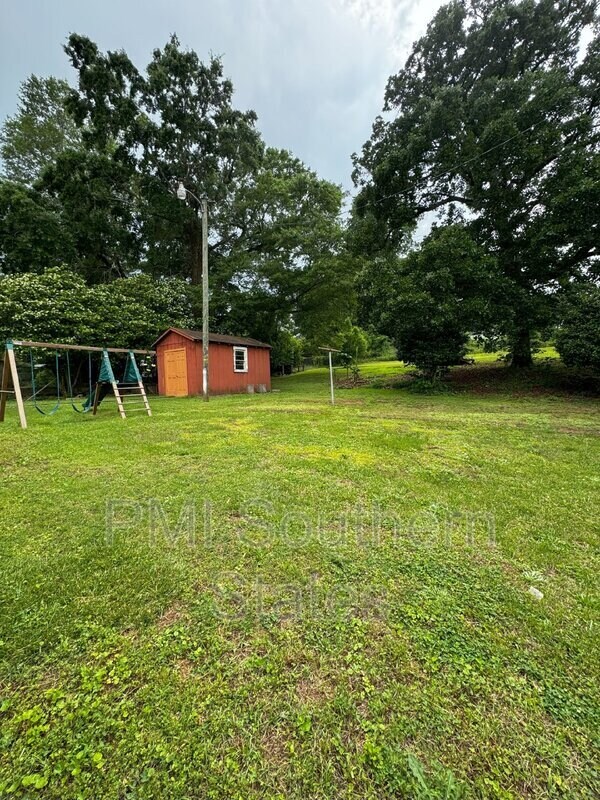 Primary Photo - 205 Ellington Dr