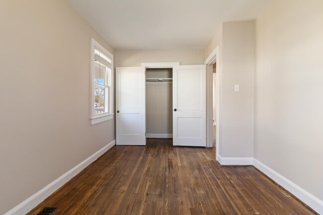 Building Photo - 138 Phifer Dr