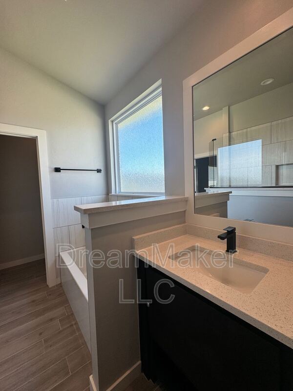 Building Photo - 4974 Magnolia Mdw Wy