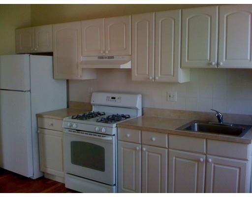 Building Photo - 10 Buckley Ave