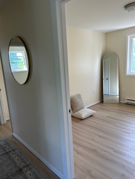 Hallway - 91 Faith St