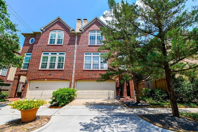 Primary Photo - Furnished Montrose rental close to everyth...