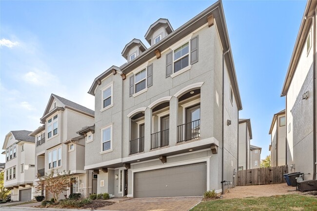 Building Photo - 4007 Centre Valley Ln