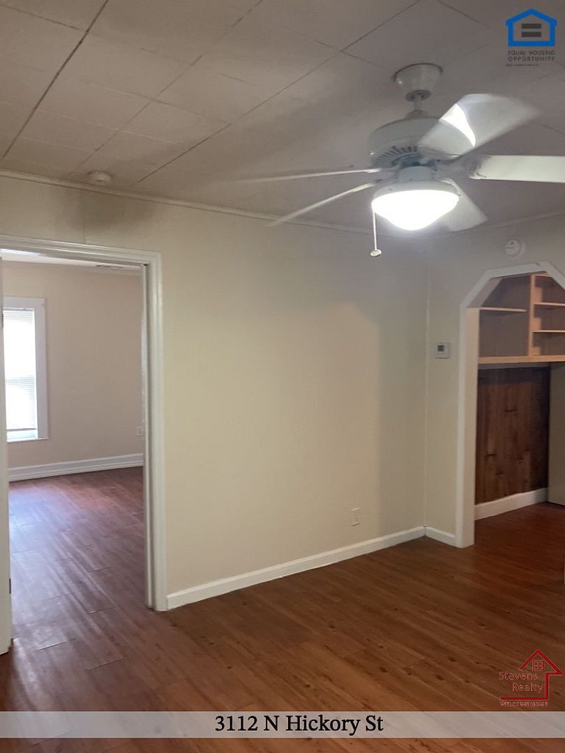 Building Photo - 3112 N Hickory St