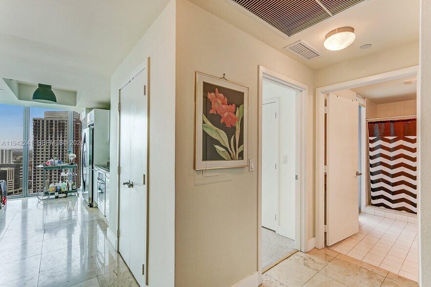 Building Photo - 888 Biscayne Blvd