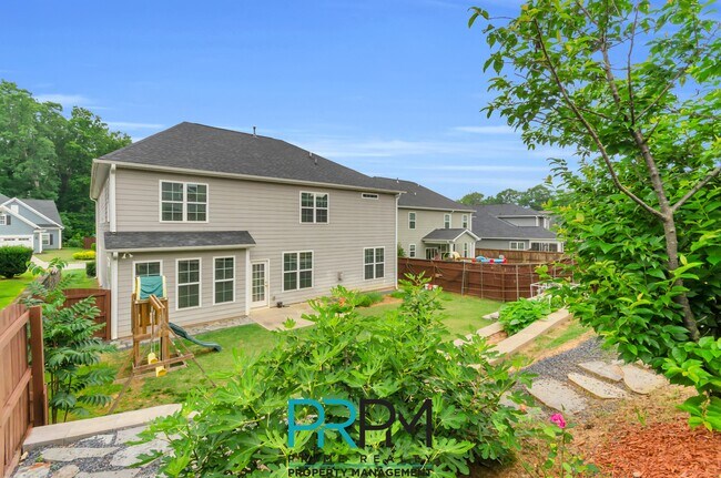 Building Photo - 112 Easton Mdw Wy