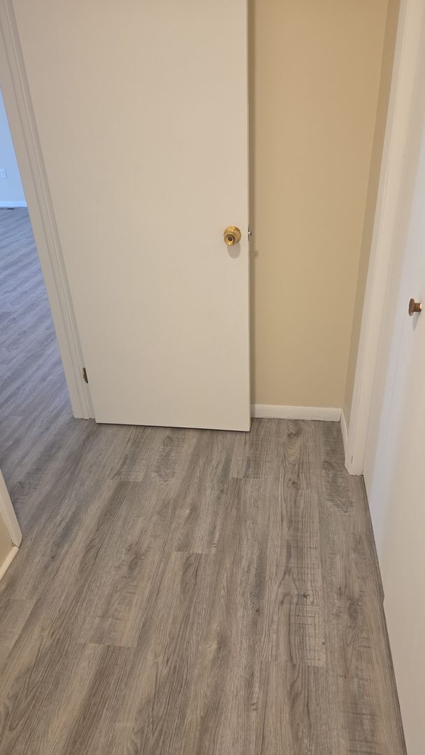 Building Photo - 4 bed 1 bath