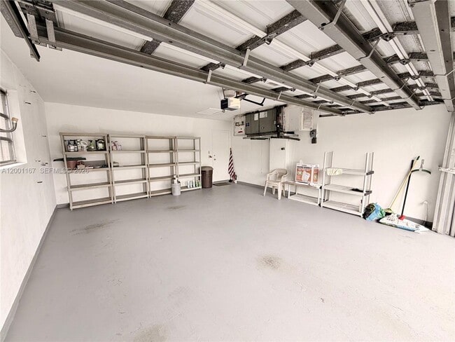 Building Photo - 5011 Madison St