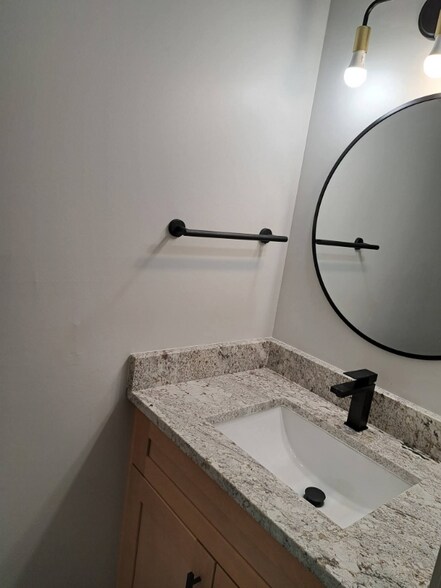 Building Photo - 3515 Miller St