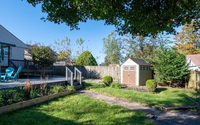 Building Photo - 939 Seymour Ave