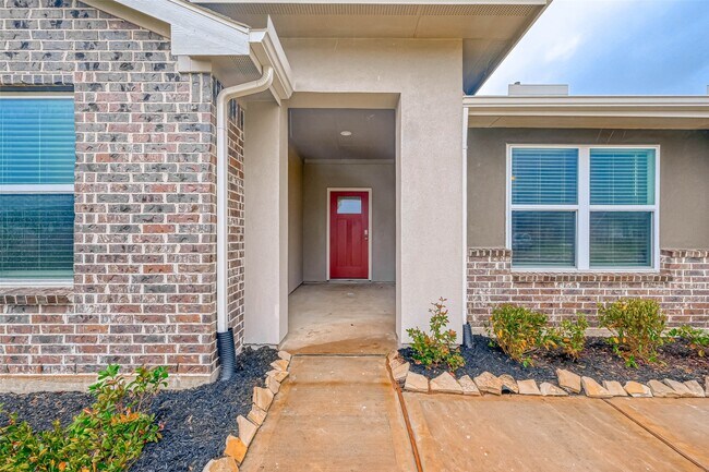 Building Photo - 3418 Lake Landing Ln