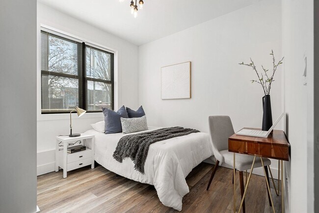 Building Photo - 181 Bennington St