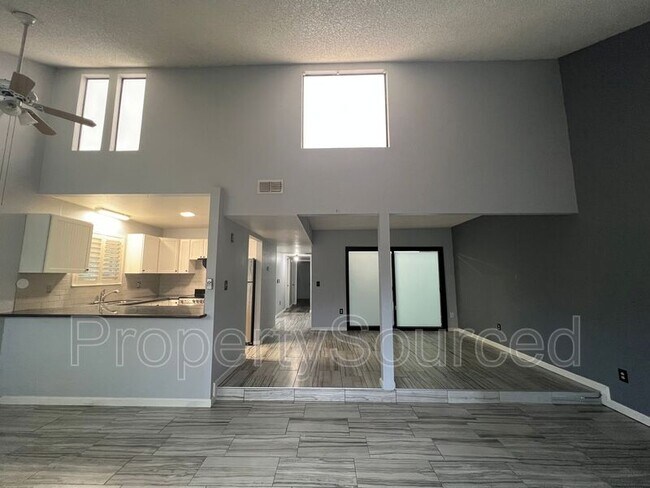 Building Photo - 1414 Pajaro Ave