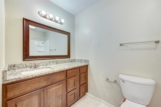 Building Photo - 24119 Silversmith Ln