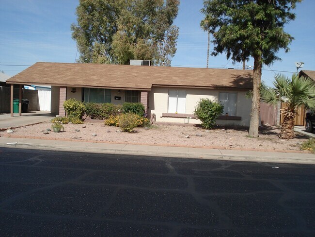 Building Photo - INQUIRE - OPEN HOUSE COMING SOON:   LARGE 4BR/2BA HOUSE, TILE, REMODELED, GREAT LOCATION, NEAR MC...