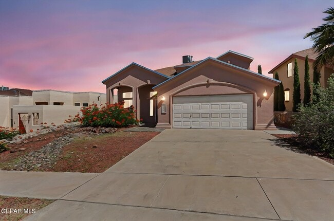 Building Photo - 6377 Franklin Ridge Dr