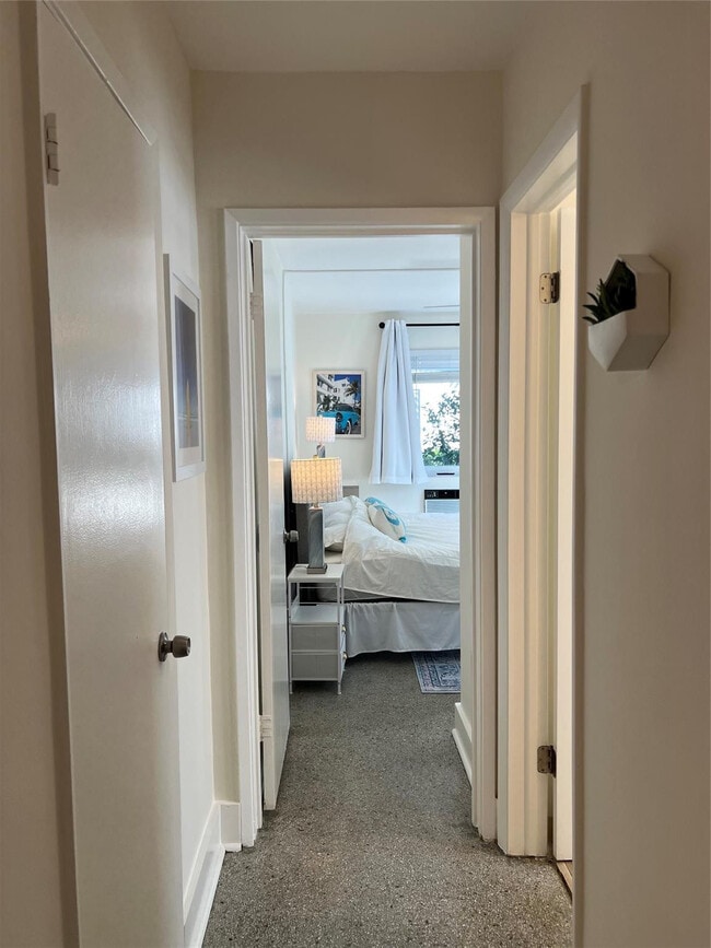 Building Photo - 508 Antioch Ave