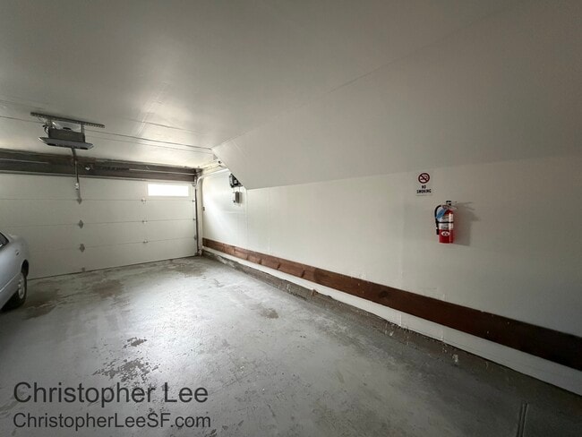 Building Photo - 512 Judah St