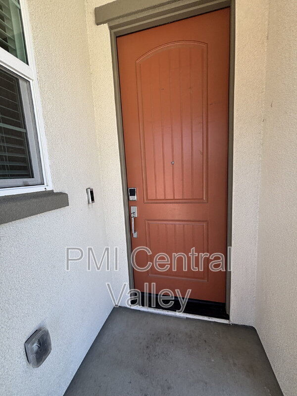 Building Photo - 3226 Tibidabo St