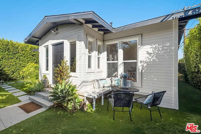 Building Photo - 2012 Linden Ave