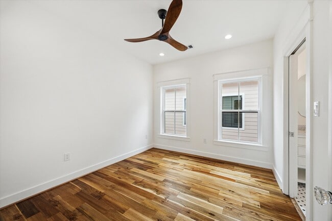 Building Photo - 1514 31st St