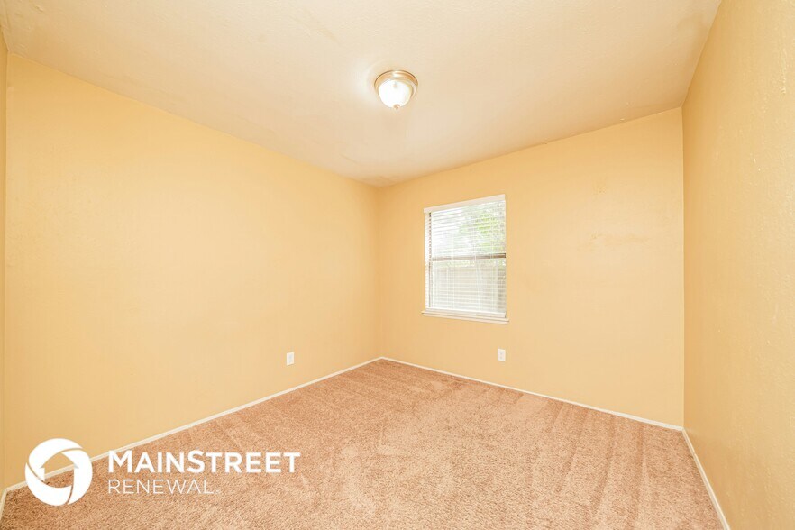 Building Photo - 7840 Bermejo Rd