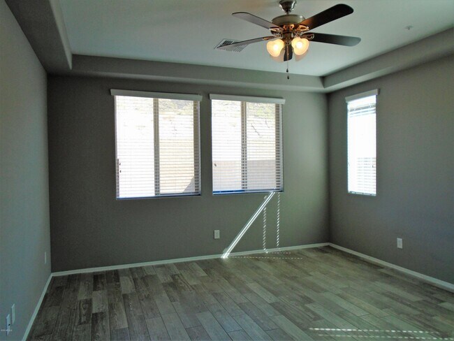 Building Photo - 12752 W Caraveo Pl