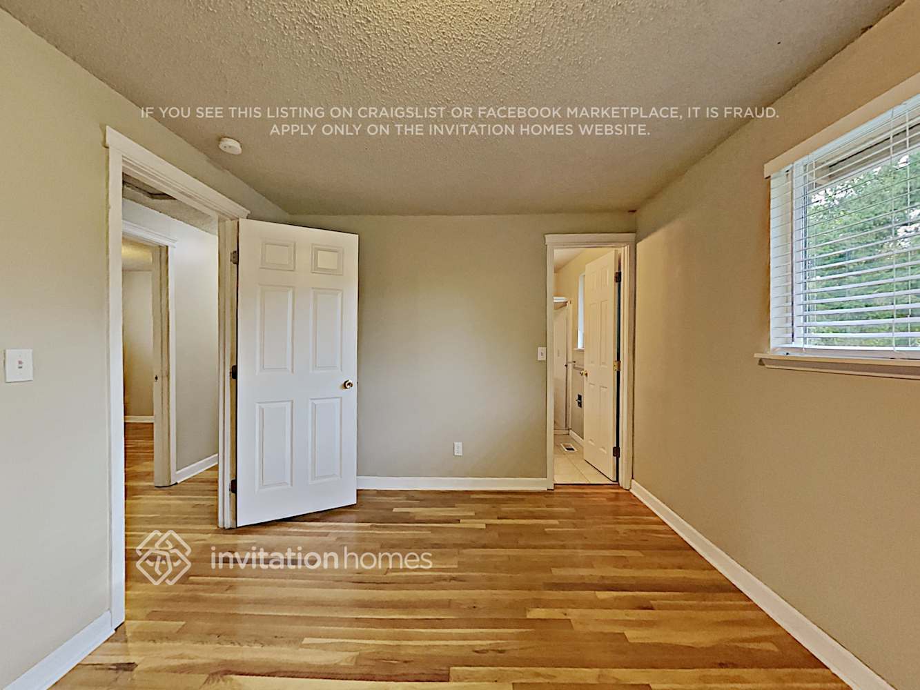 Building Photo - 30101 27th Ave S