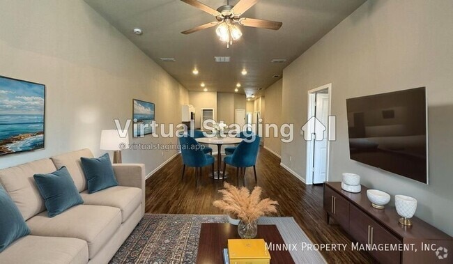 Building Photo - 2112 N Avenue L