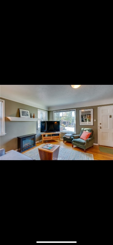 Building Photo - 628 Quincy Ave