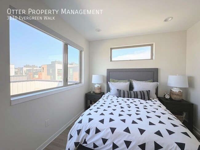 Building Photo - 3110 Evergreen Walk