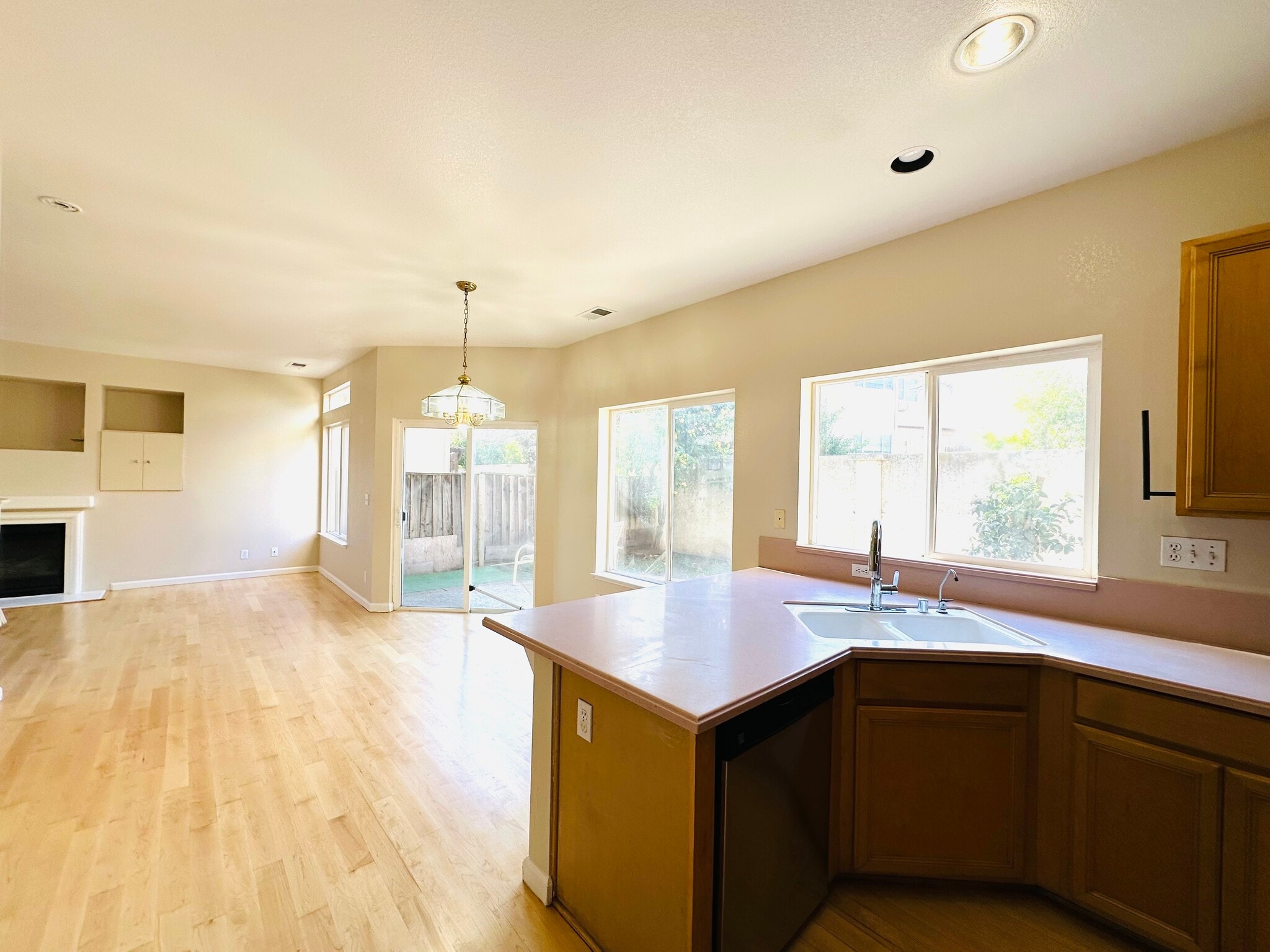 Building Photo - 3729 Seine Ct