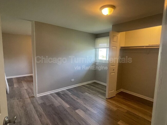 Building Photo - 3212 Charlemagne Ave