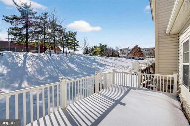 Building Photo - 6625 Latrobe Falls