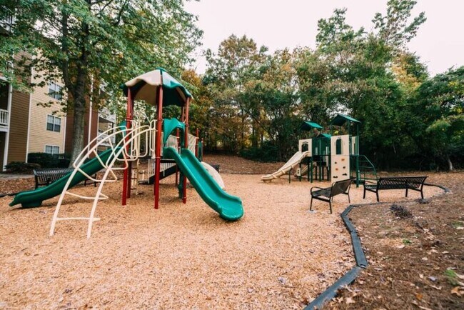 Building Photo - 6134 Spalding Forest Ct