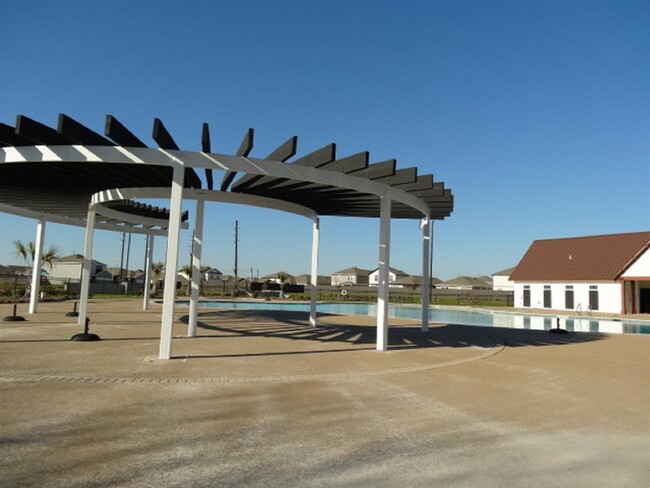 Building Photo - 17914 Grassy Prairie Dr