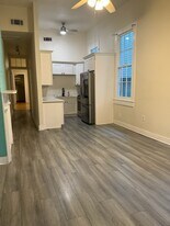 Building Photo - 1008 Josephine St