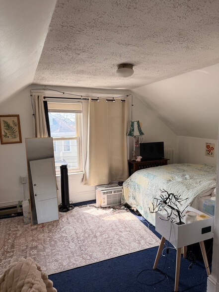 Bedroom 3 - 49 Sunset Rd