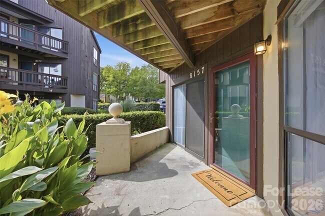 Building Photo - 8157 Cedar Glen Dr