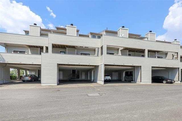Building Photo - 819 Topsail Ln