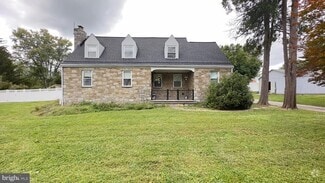 Building Photo - 219 Holstein Rd
