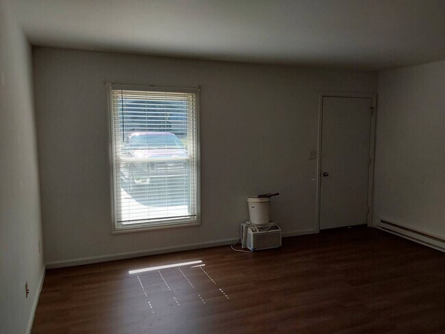 Building Photo - 6110 Scotch Blue Dr